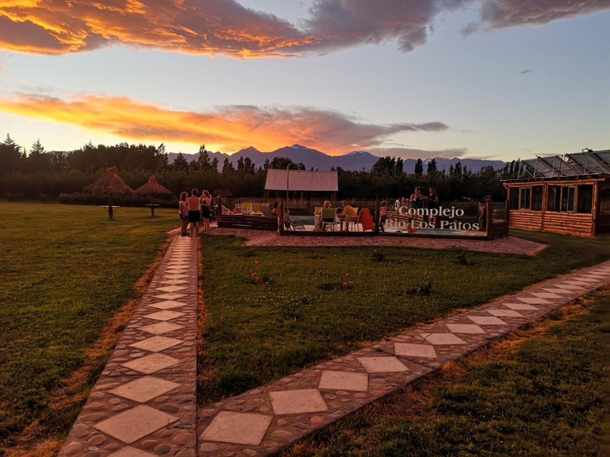 Complejo Rio Los Patos - Apartamentos Barreal Kültér fotó